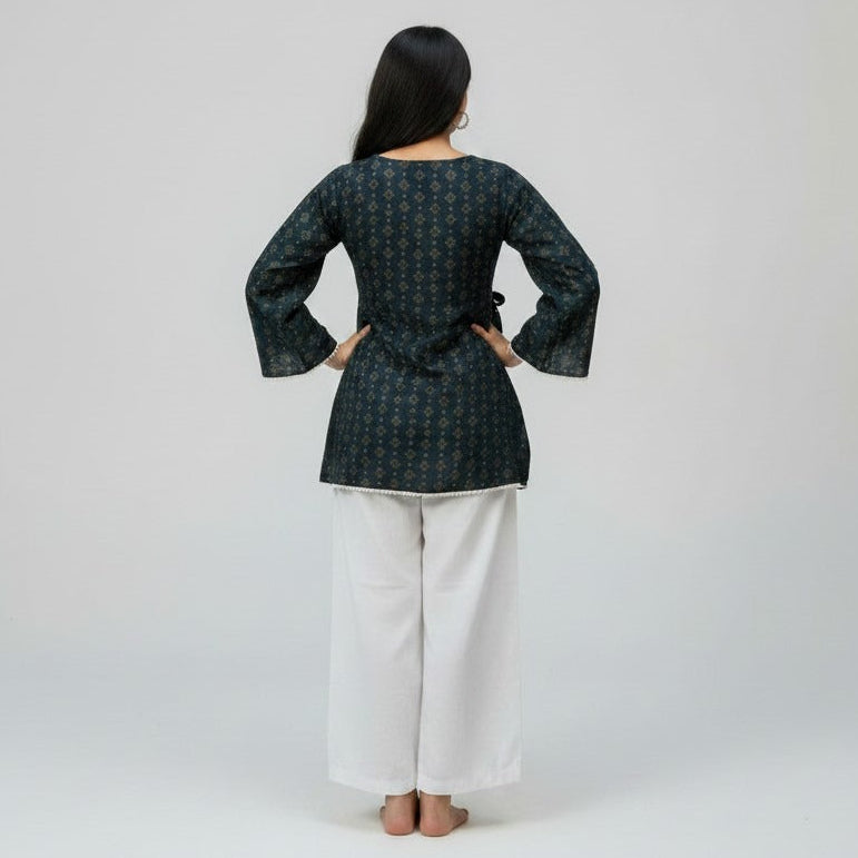 Black Curved Hem with Full Bell sleeves Kurti